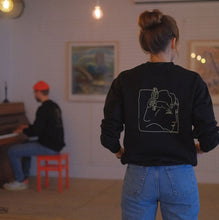Lade das Bild in den Galerie-Viewer, trib crewneck madame 1